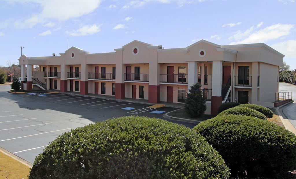 Quality Inn & Suites Greenville - Haywood Mall Extérieur photo